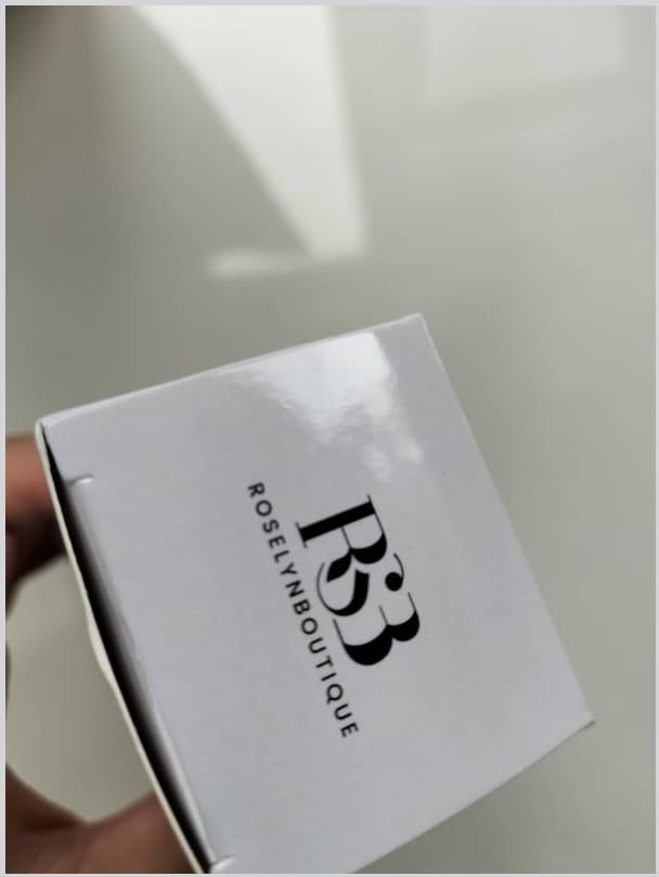 ROSELYNBOUTIQUE Derma Roller for Hair Beard Facial Skin Face 540 Microneedles At-Home Beauty Instrument White Holiday Gift for Men Women